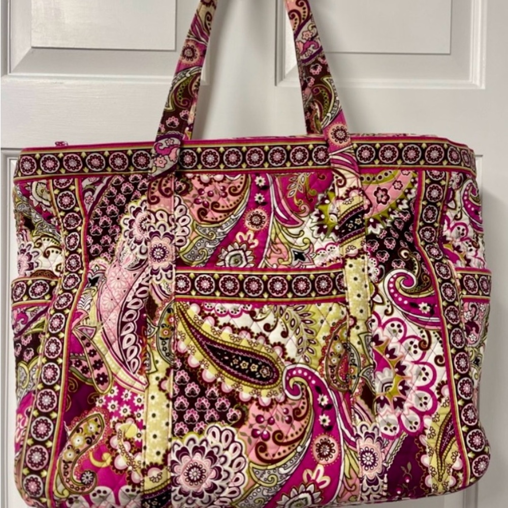VERA BRADLEY Vibrant Pink Paisley Tote Bag